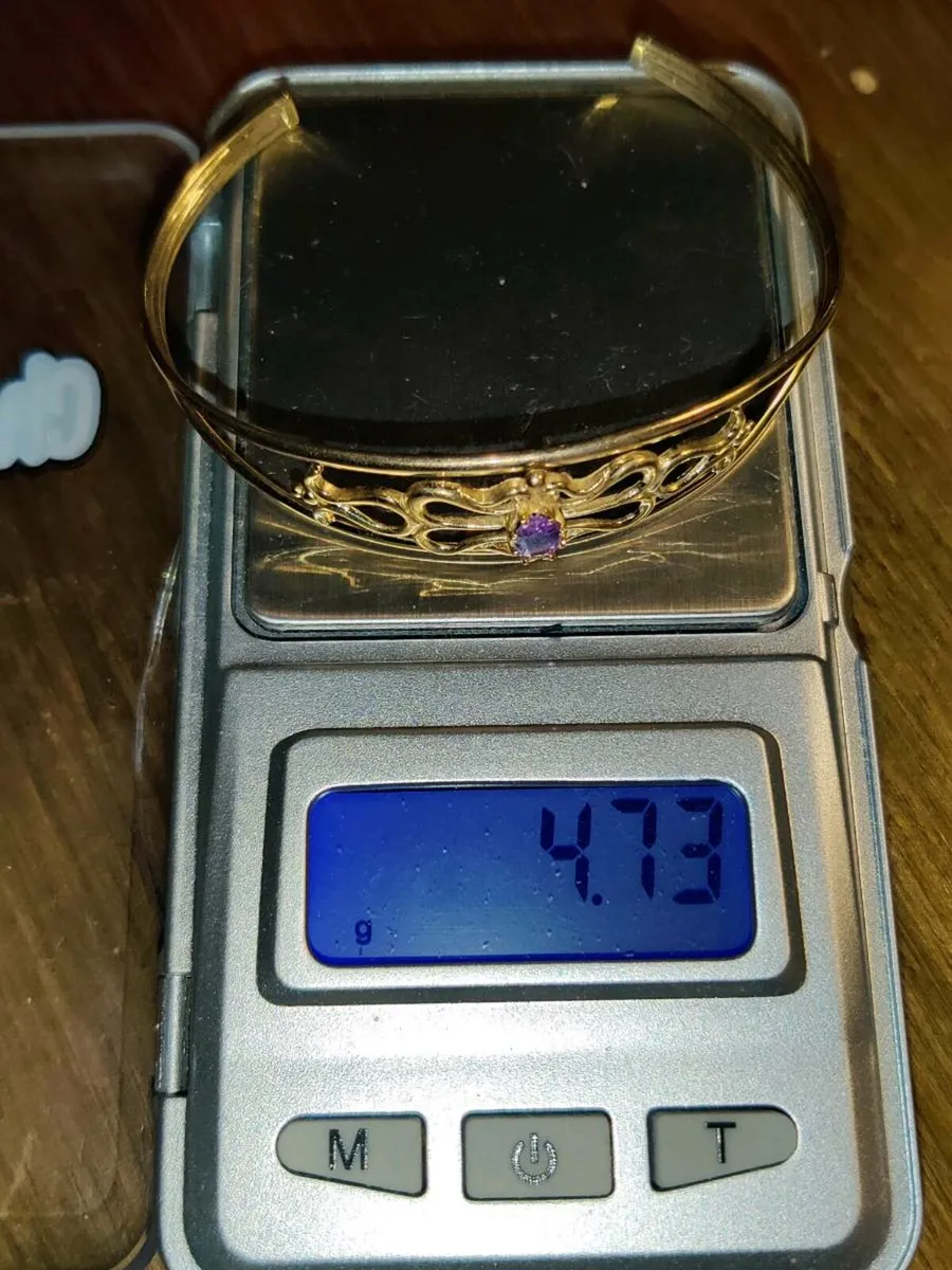 HUGE SLIP ON AMETHYST, 9CT Gold 4.73g New Bangle ! - Image 2