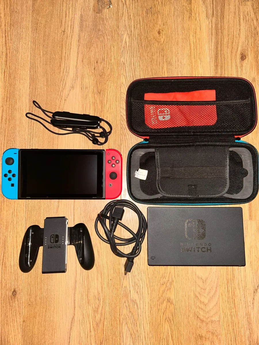 Nintendo Switch - Image 1