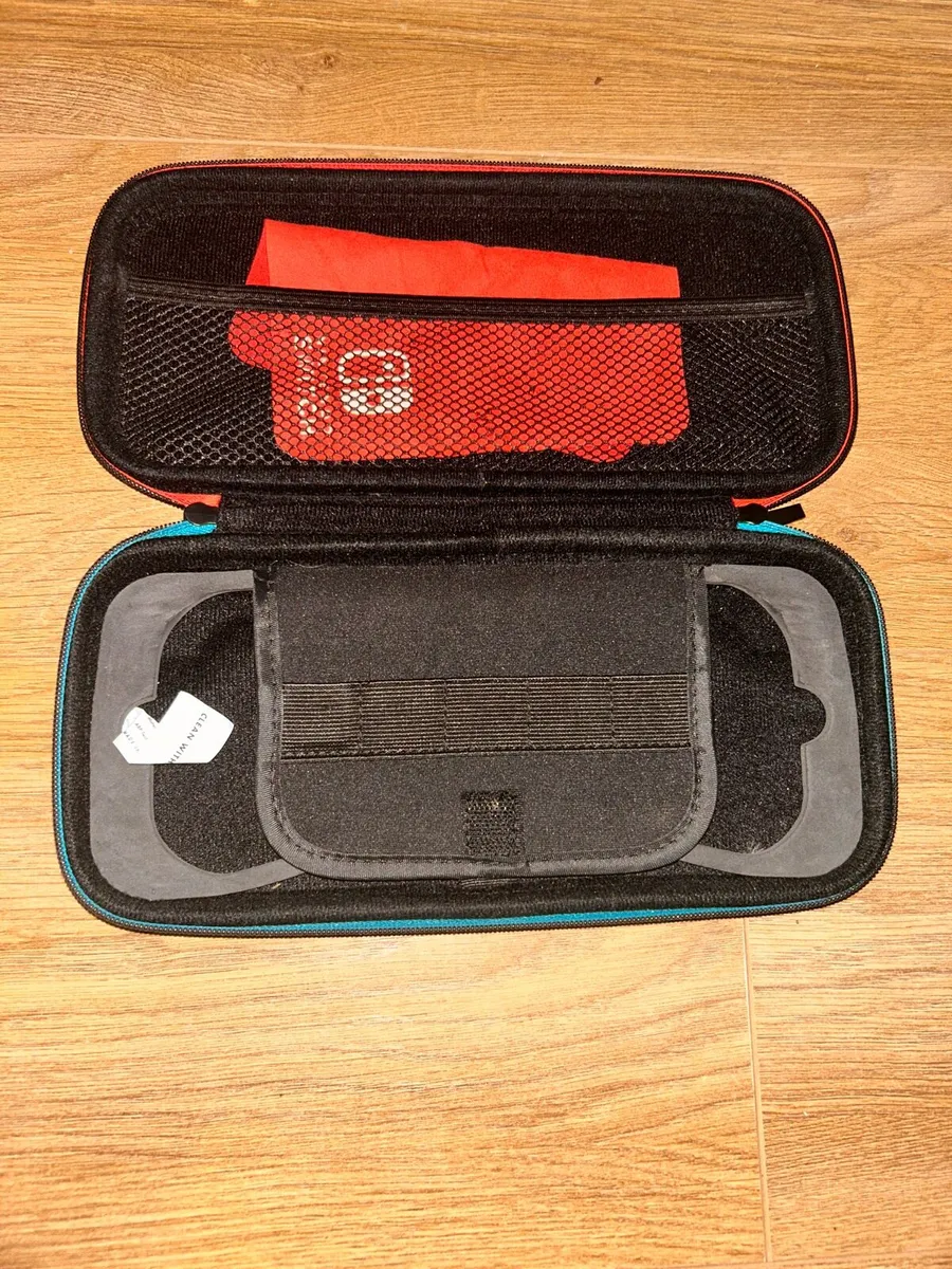 Nintendo Switch - Image 3