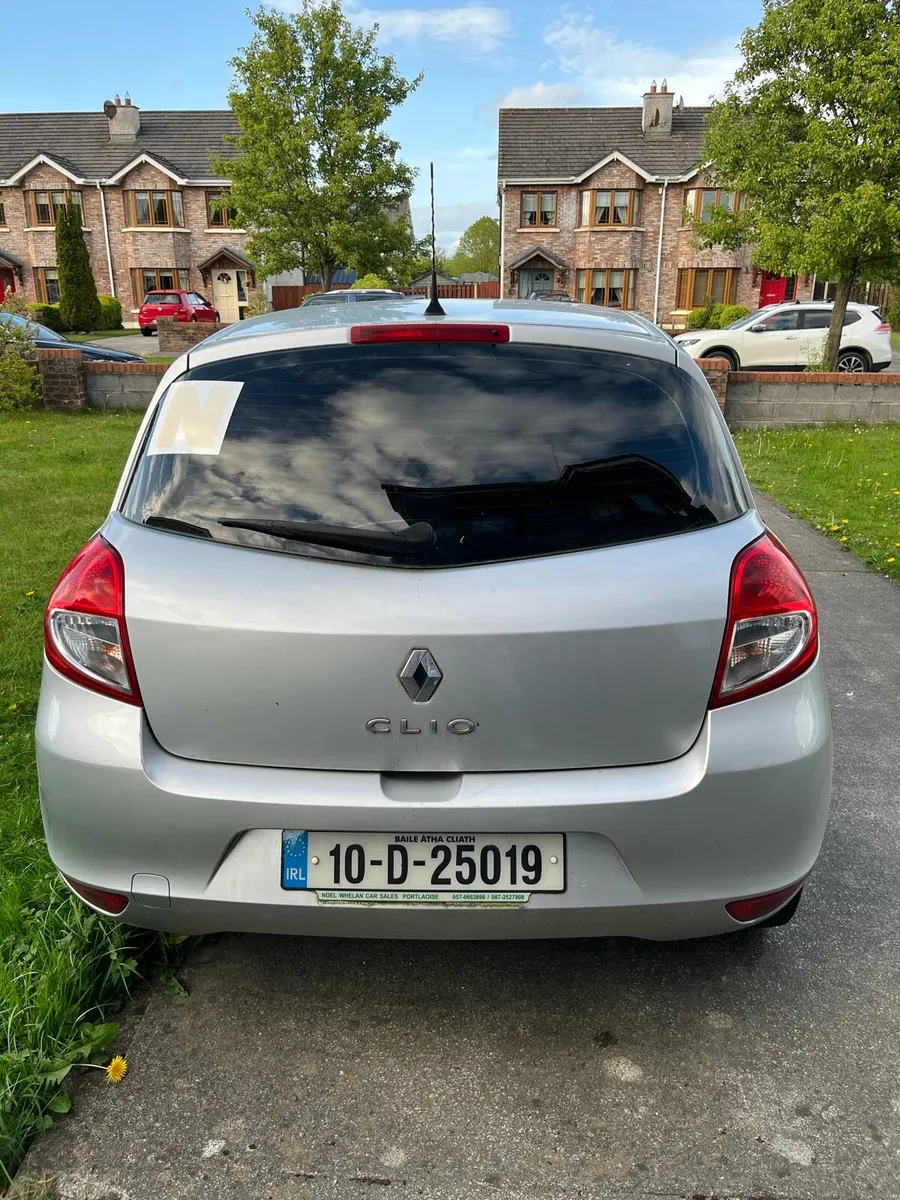 Renault Clio - Image 2