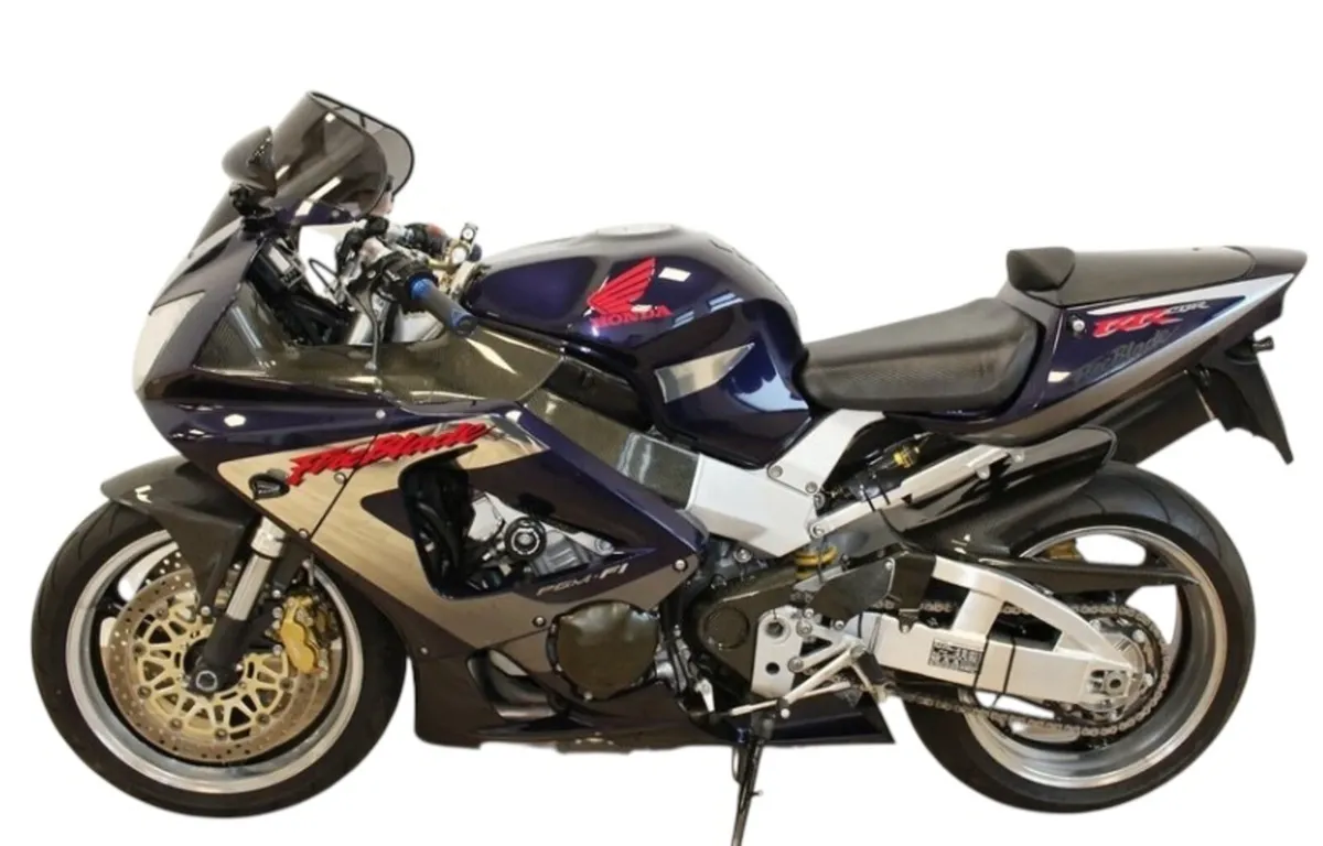 Honda CBR 929 RR - Image 4