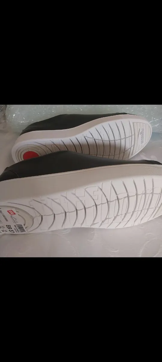 Fitflop Rally size 4 new without box - Image 2