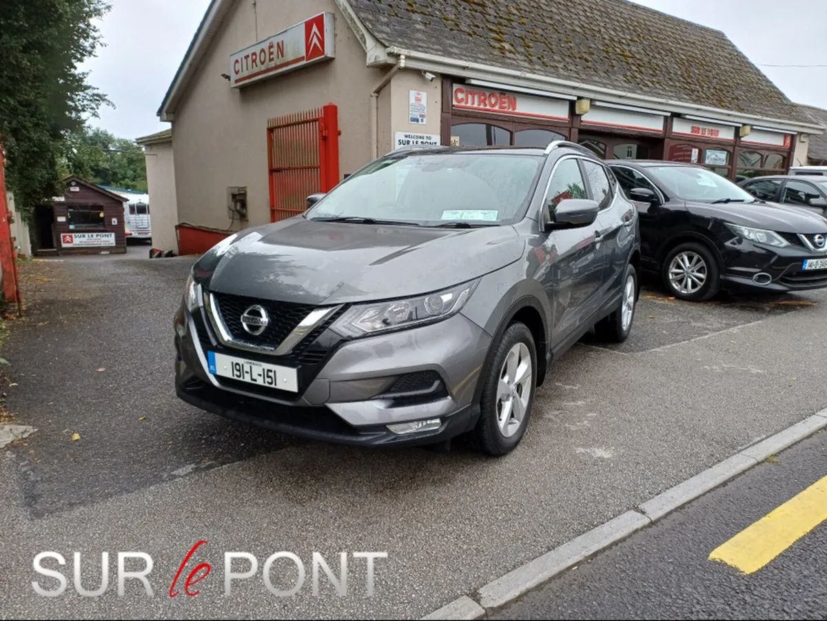 Nissan Qashqai 1.5 SV 18 4DR - Image 3