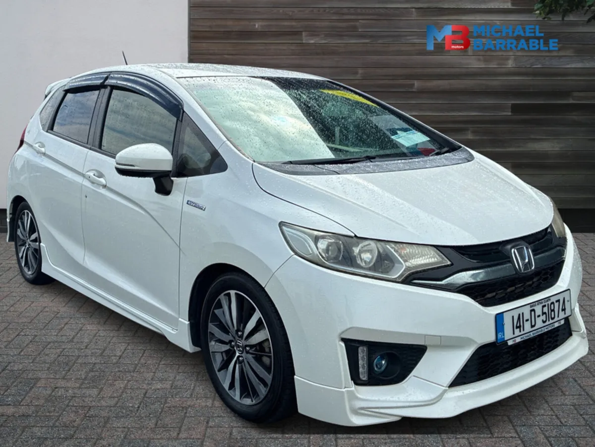 Honda Fit 1.5L Petrol Hybrid Automatic RS - Image 1