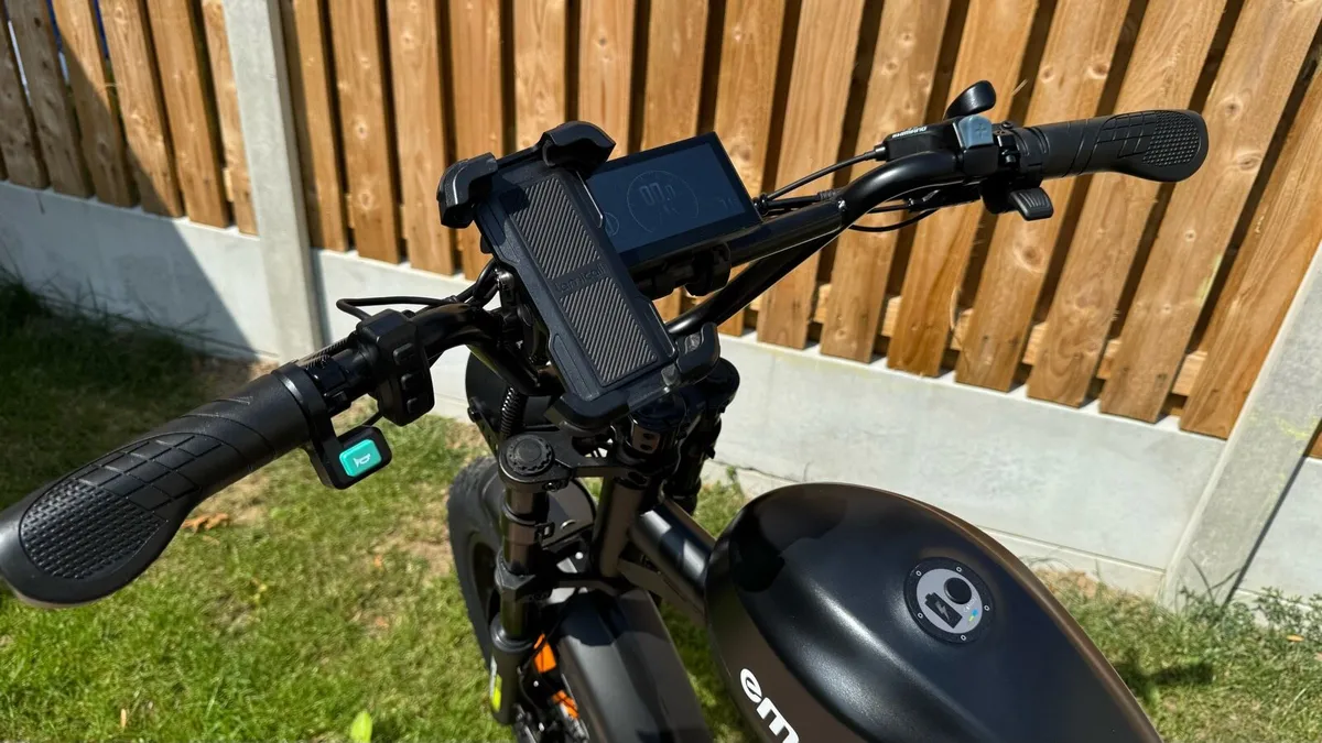 Emoko C93 e-bike (USED ONCE ONLY FOR REVIEW) - Image 4