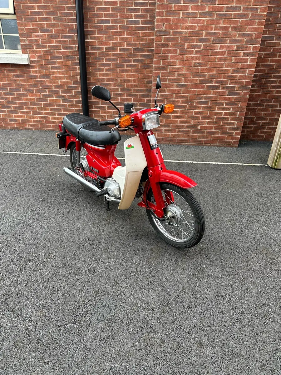 1990 Honda C90 - Image 2