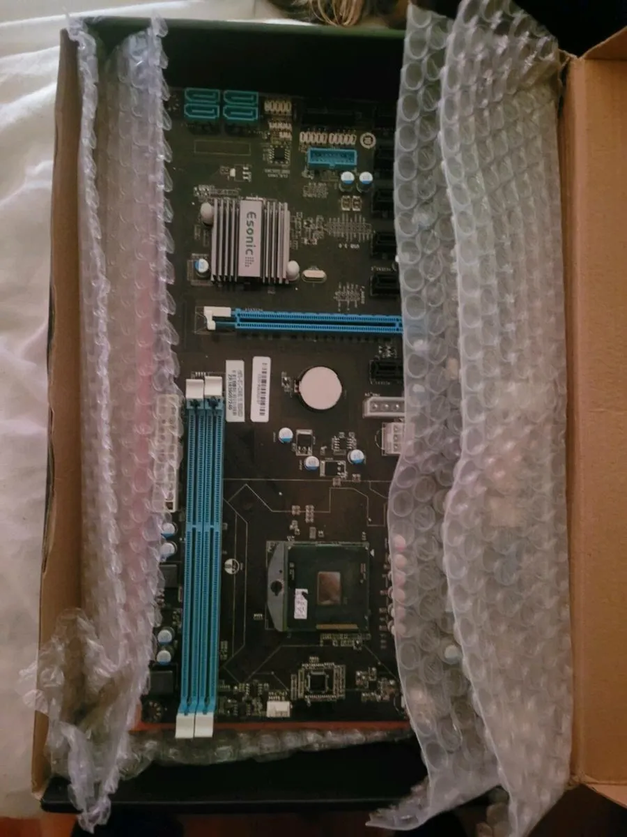 HM76.65 BTC COMBO BITCOIN MINER MOTHERBOARD - Image 2