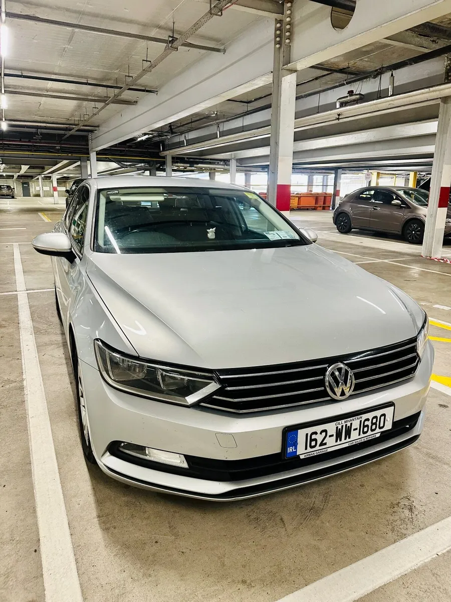 Volkswagen Passat 2016 - Image 1