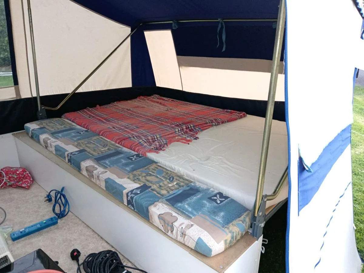 Trailer Tent - Image 3
