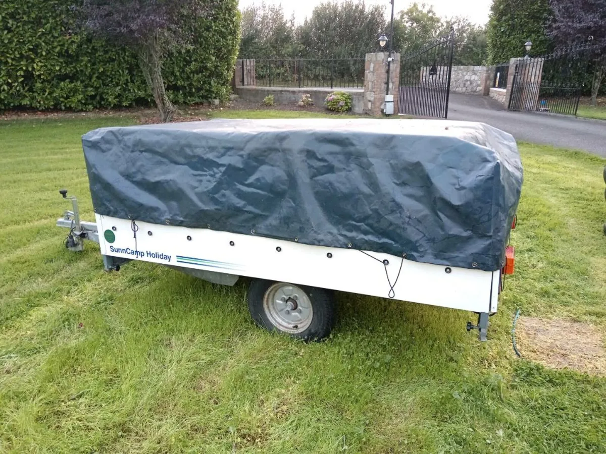 Trailer Tent - Image 1