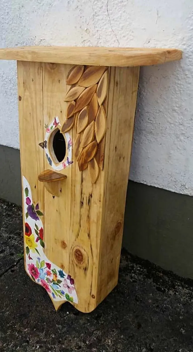 Rustic floating birdhouse / birdbox  LGE - Image 4