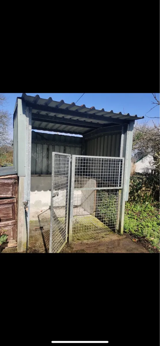 Dog pen - Image 2