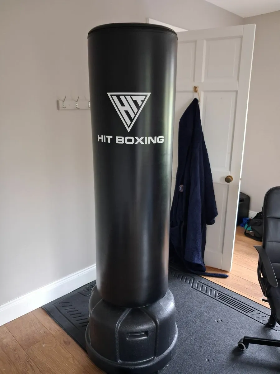Gym equipment - Image 1