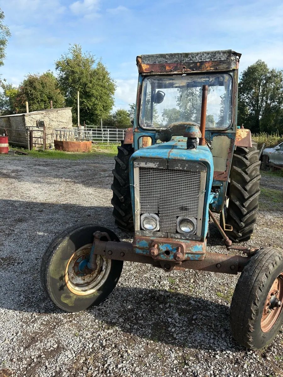 Ford 4000 - Image 2
