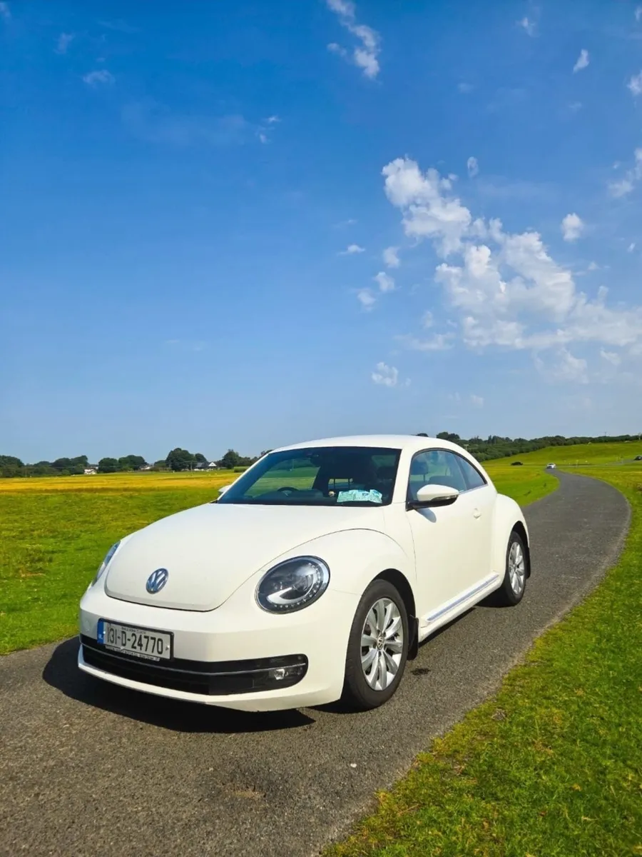 Volkswagen Beetle 2013 - Image 1