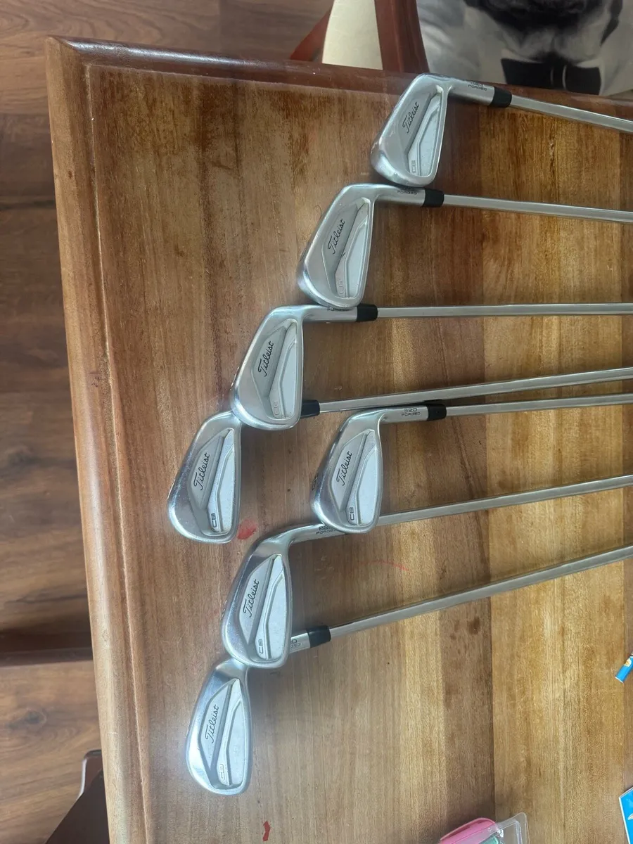 Titleist Irons cb 620 - Image 1