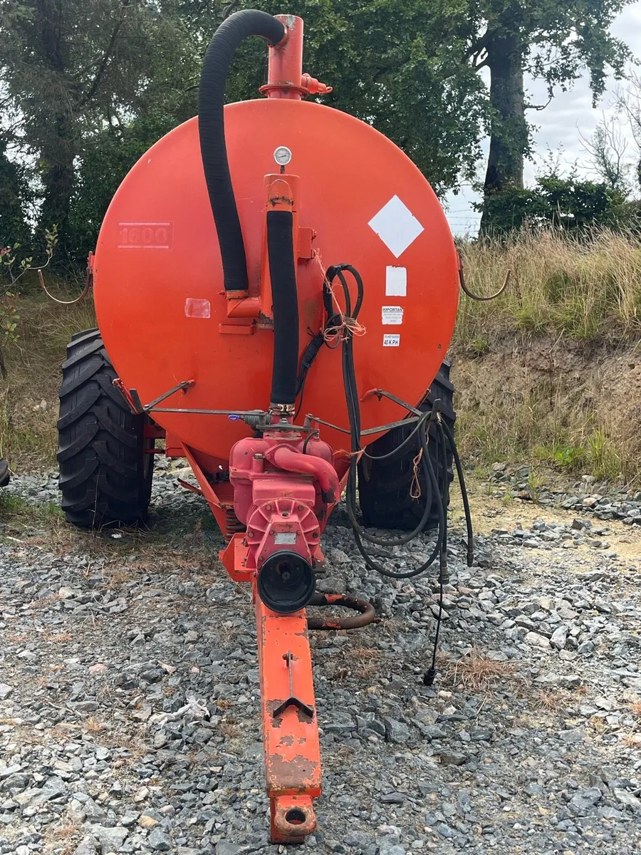 Abbey 1600g tanker - Image 3