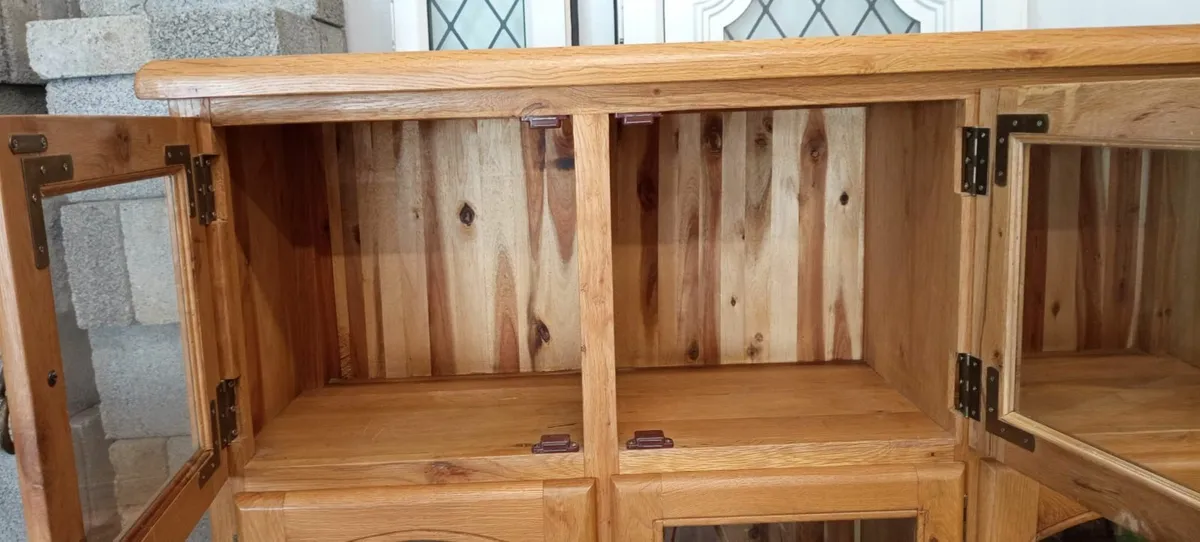 Cabinet - Image 4