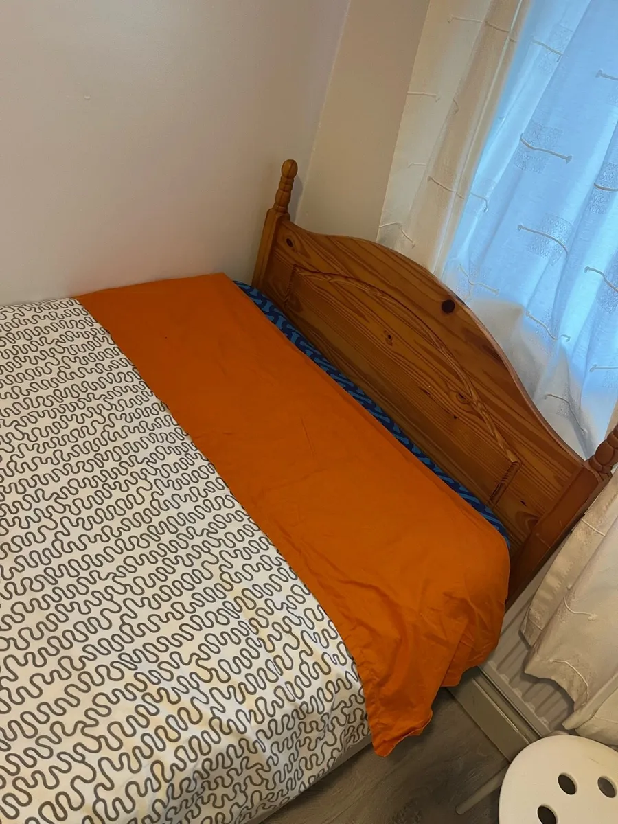 Single bed with drawers - Image 2