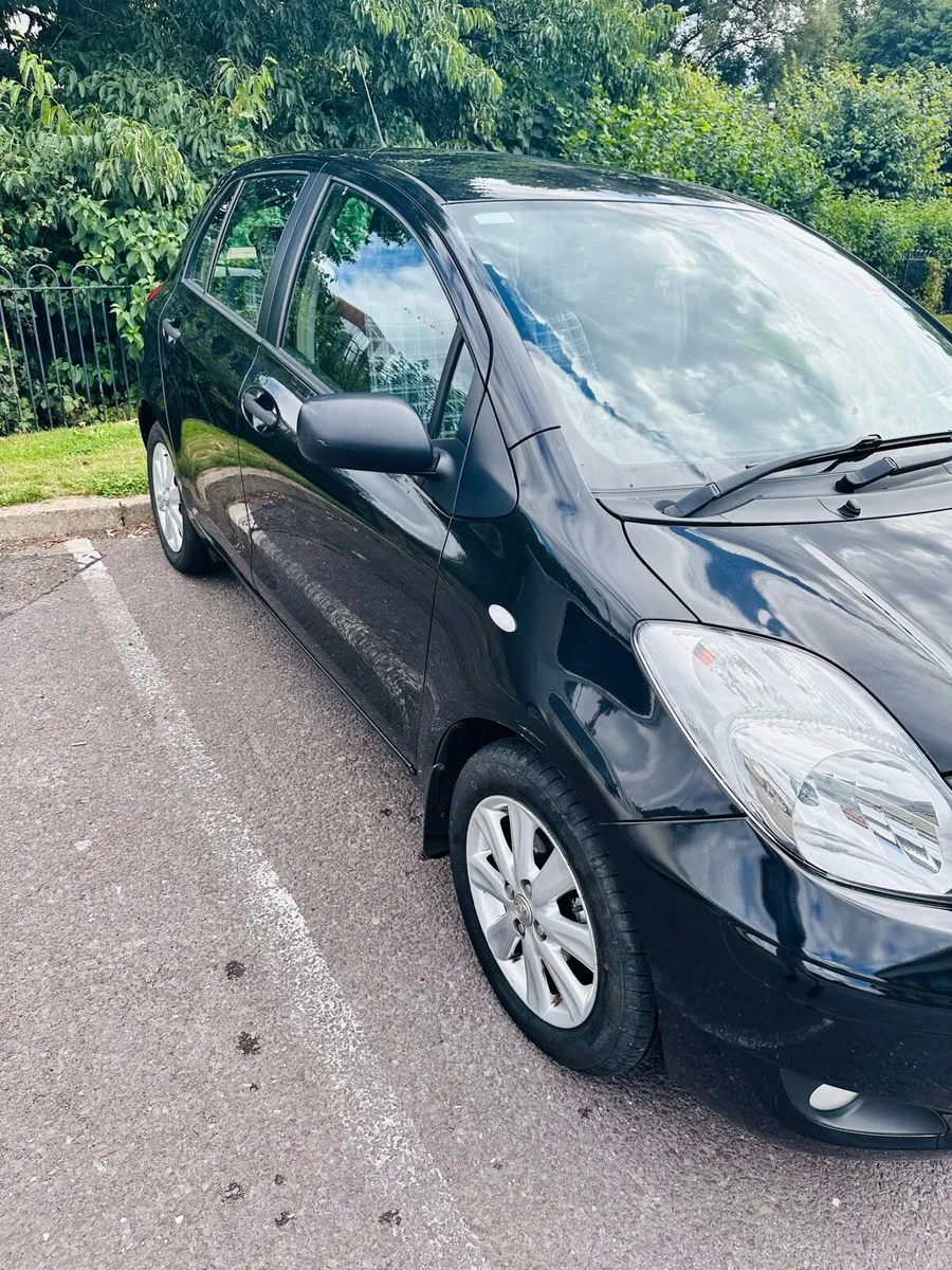 2011 Toyota Yaris Sport- Black-NCT 07/26 - Image 4