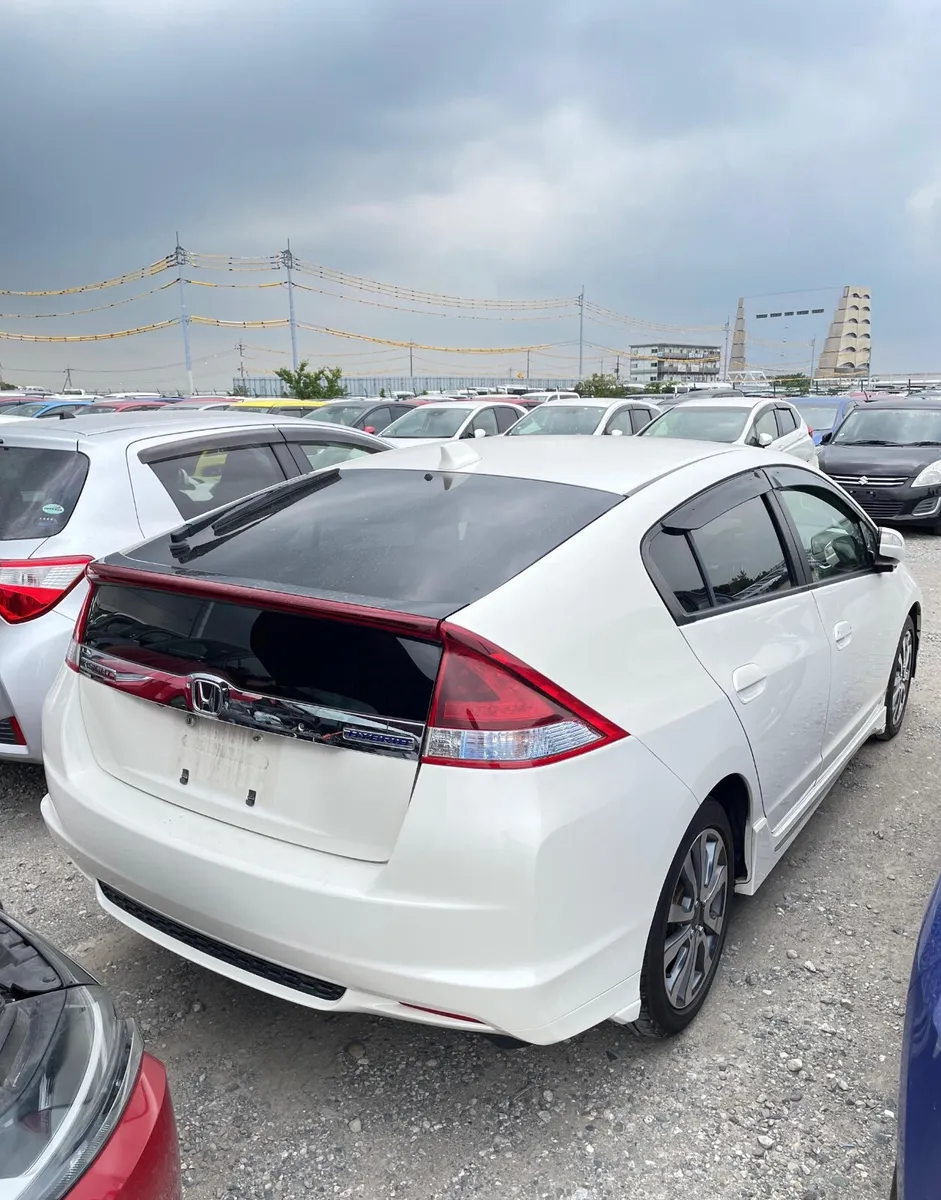 2013 Honda Insight Exclusive 1.5Hybrid Auto - Image 3