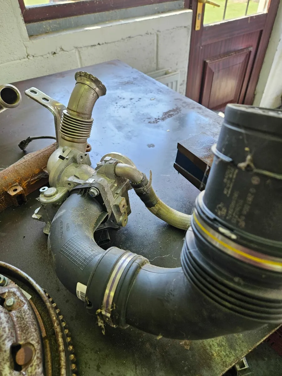 Iveco 2.3 Rwd engine parts - Image 4