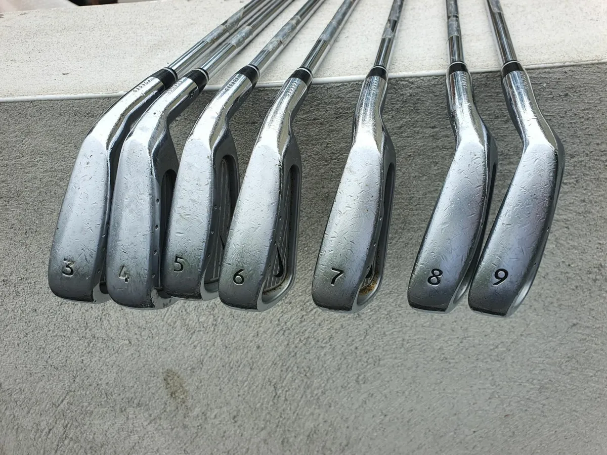 Nike Pro Combo Golf Clubs and stand bag - Image 2