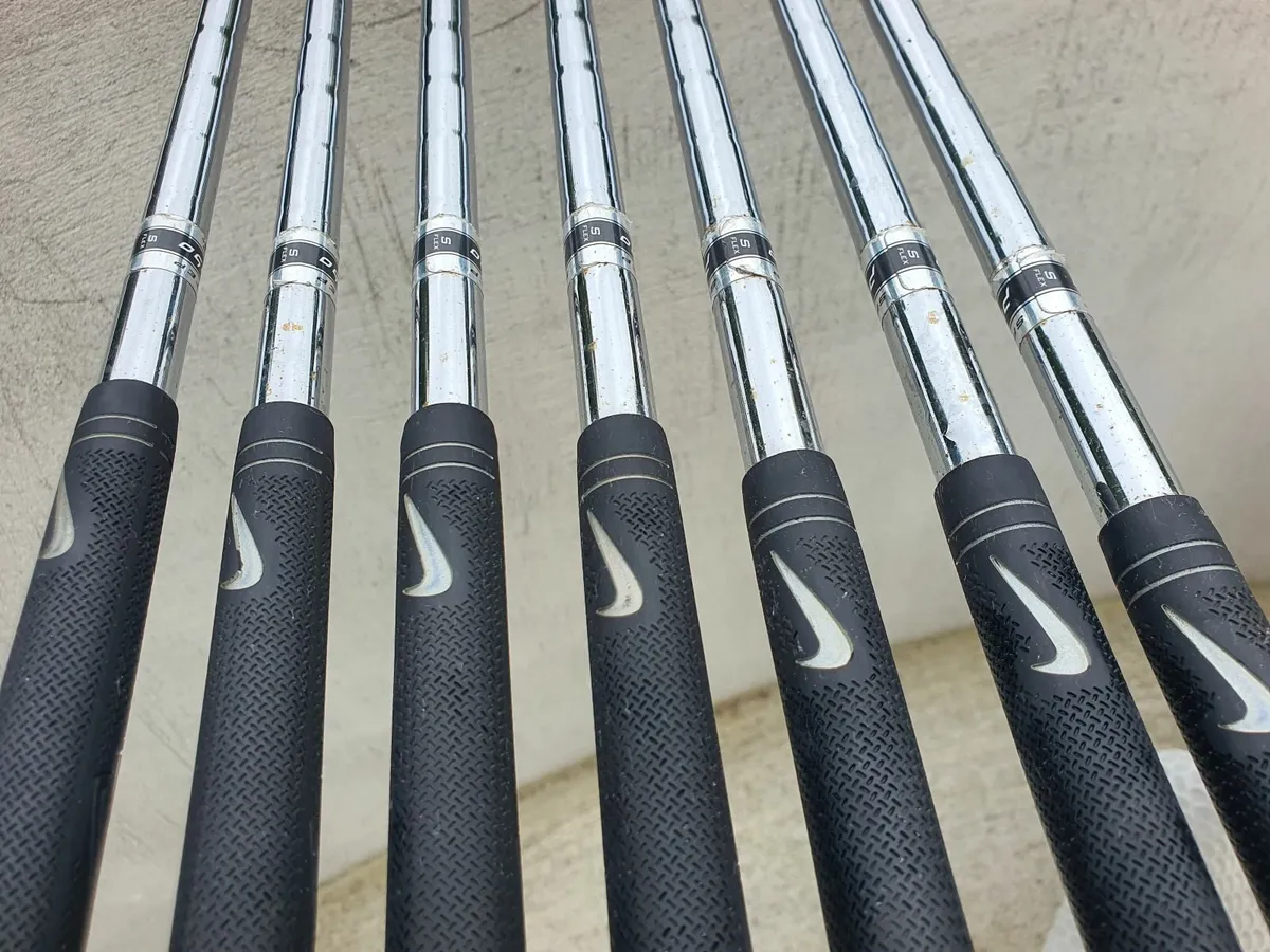 Nike Pro Combo Golf Clubs and stand bag - Image 3