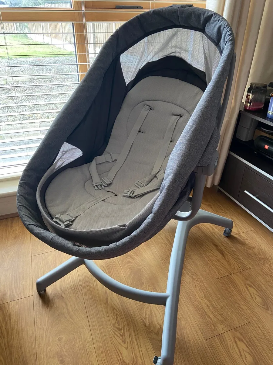 Chicco, baby crib and seat - Image 3