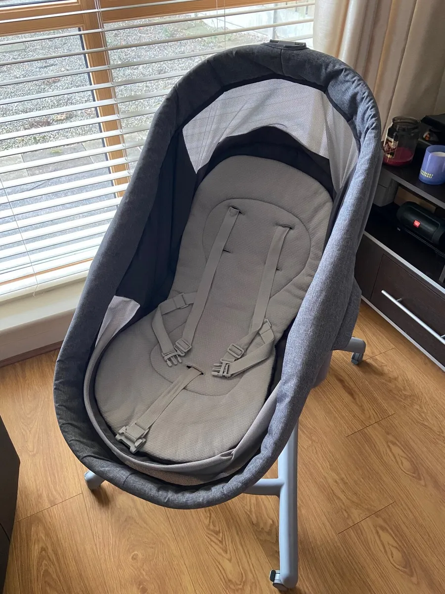 Chicco, baby crib and seat - Image 4