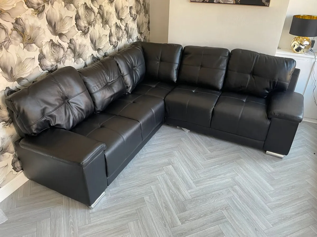 Hanson Leather Fullback Sofa - Image 3