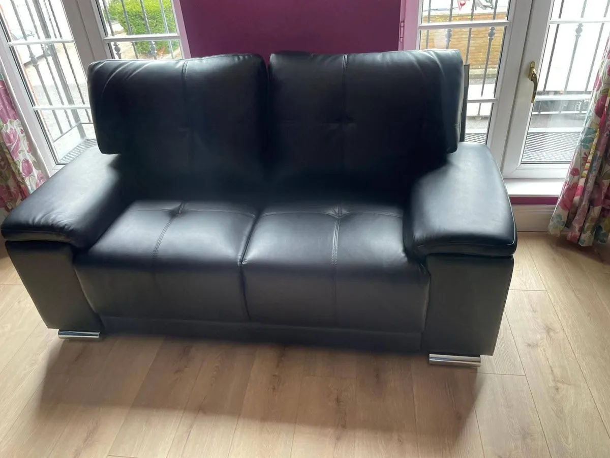 Hanson Leather Fullback Sofa - Image 4