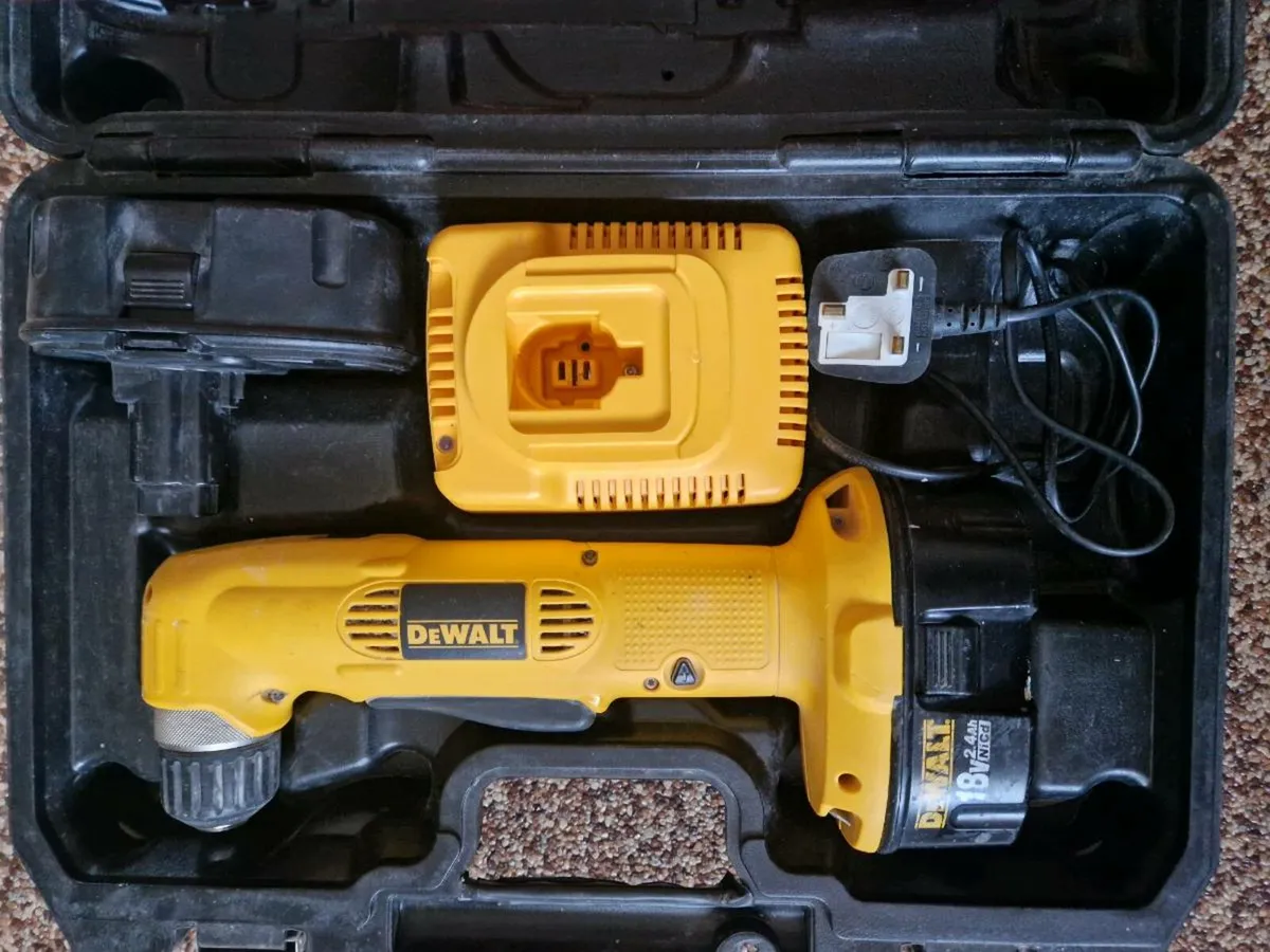 Dewalt 18v right angle drill - Image 1