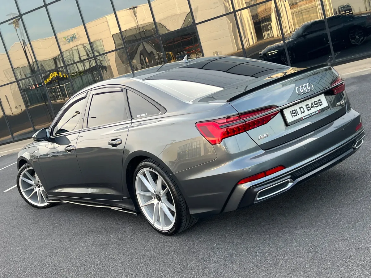 Tinted wind deflectors delivered - Image 1