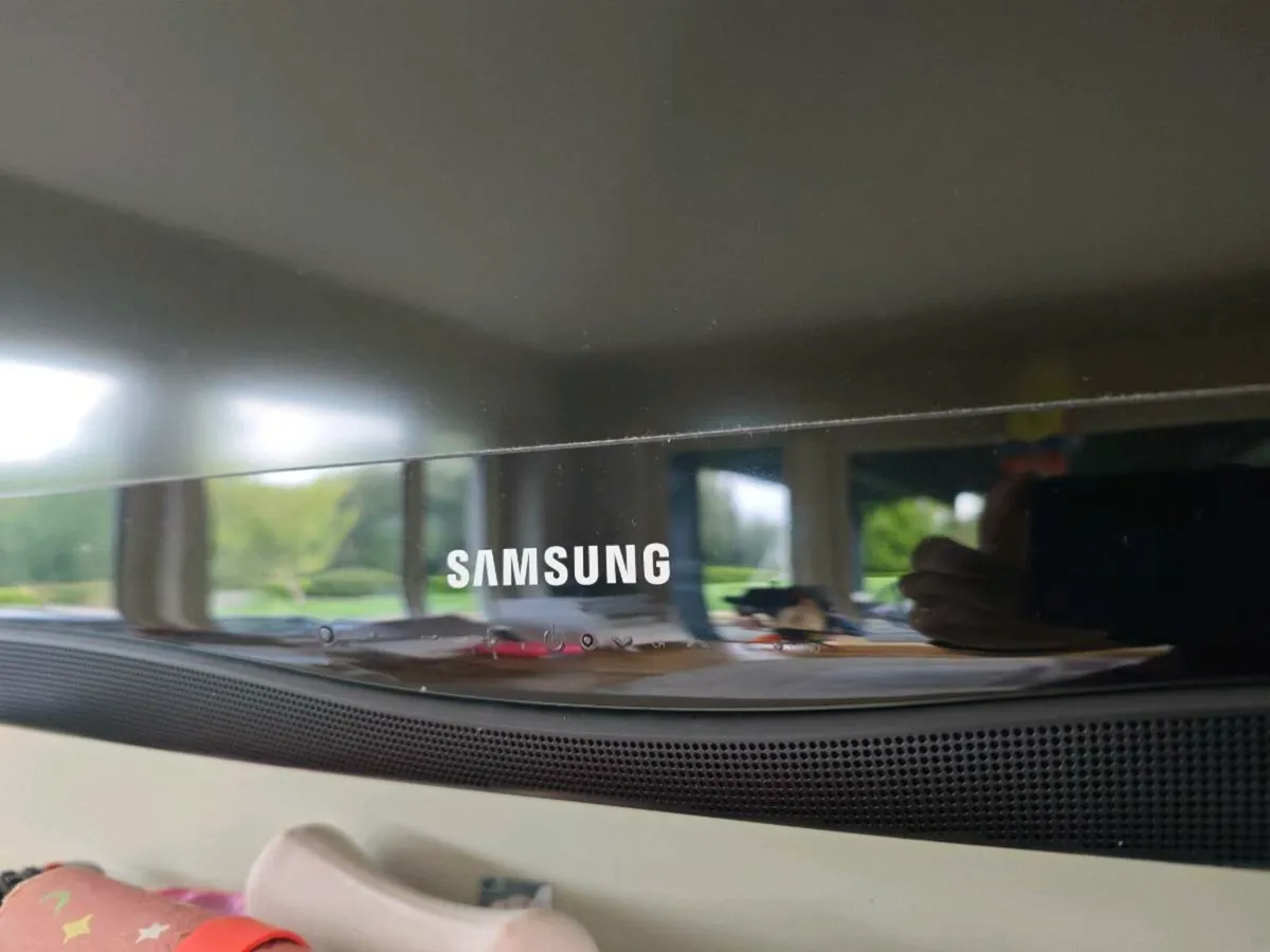 Samsung 32" TV - Image 3