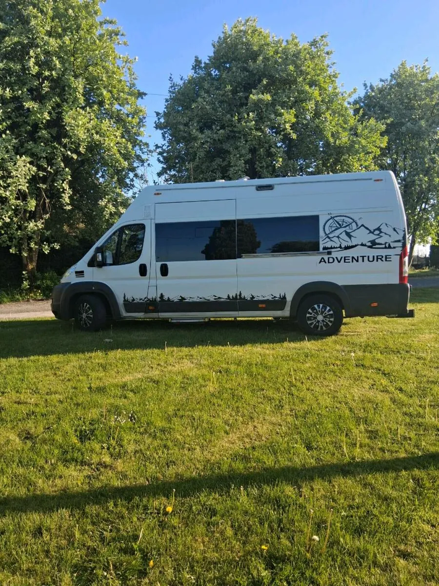 Camper - Image 1
