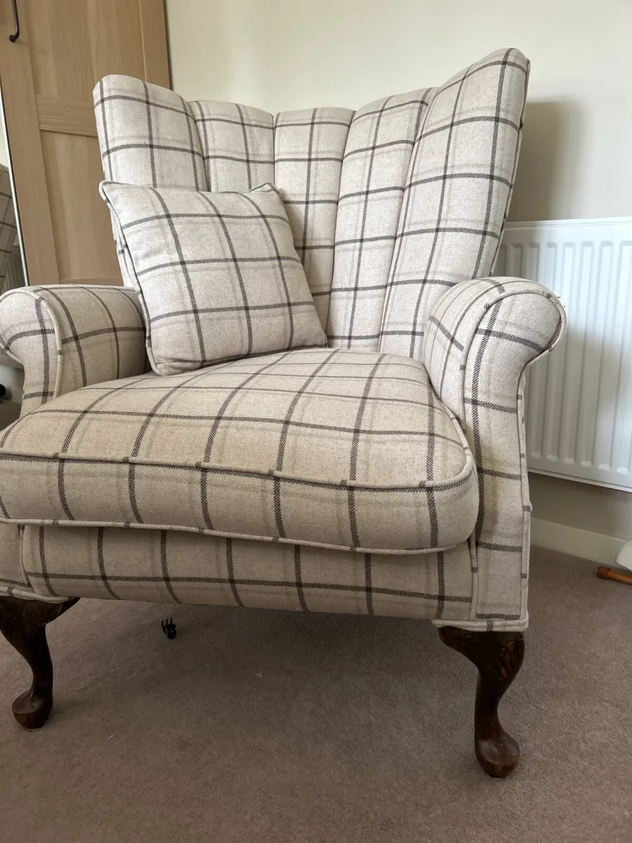 Armchairs - Image 2