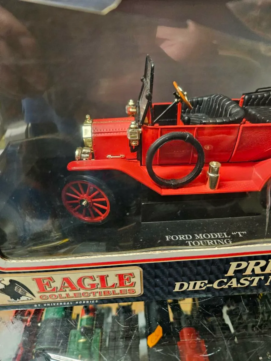 Corgi Eagle Collectibles Ford Model T 1.18 - Image 4