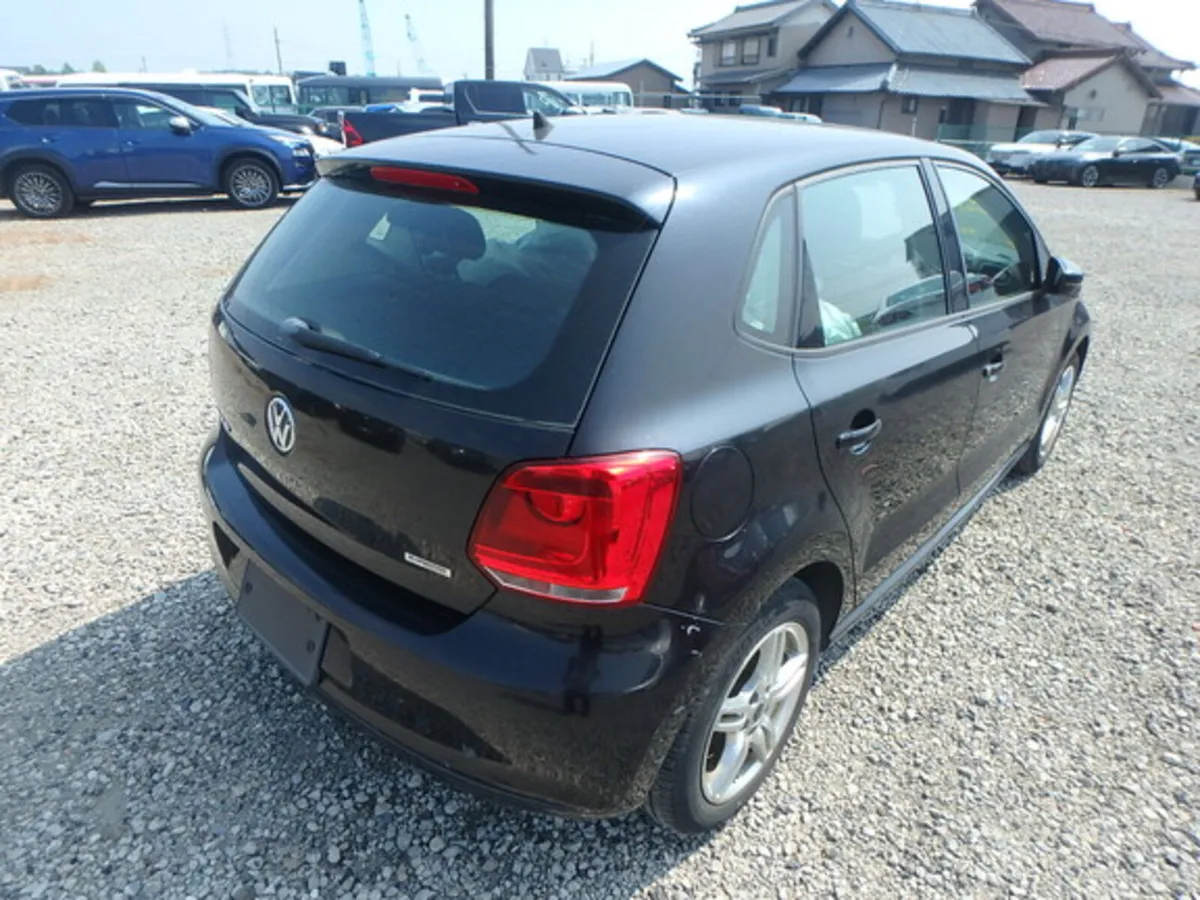 2012 VW Polo 1.2 TSi DSG LOW KMS - Image 3