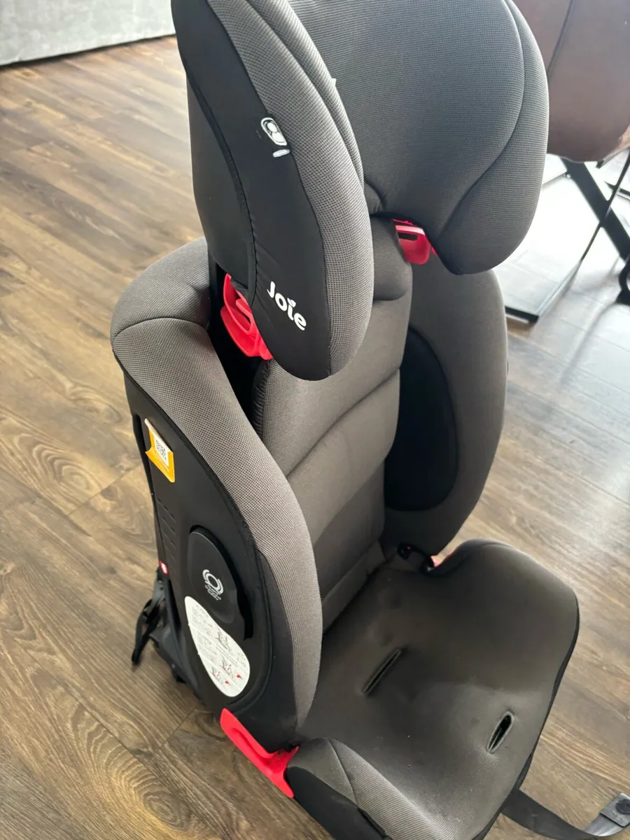 Joie Car seat 9-25kg (1-7 years) - Image 2