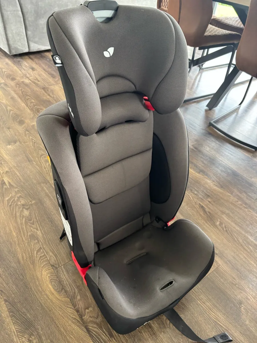 Joie Car seat 9-25kg (1-7 years) - Image 3
