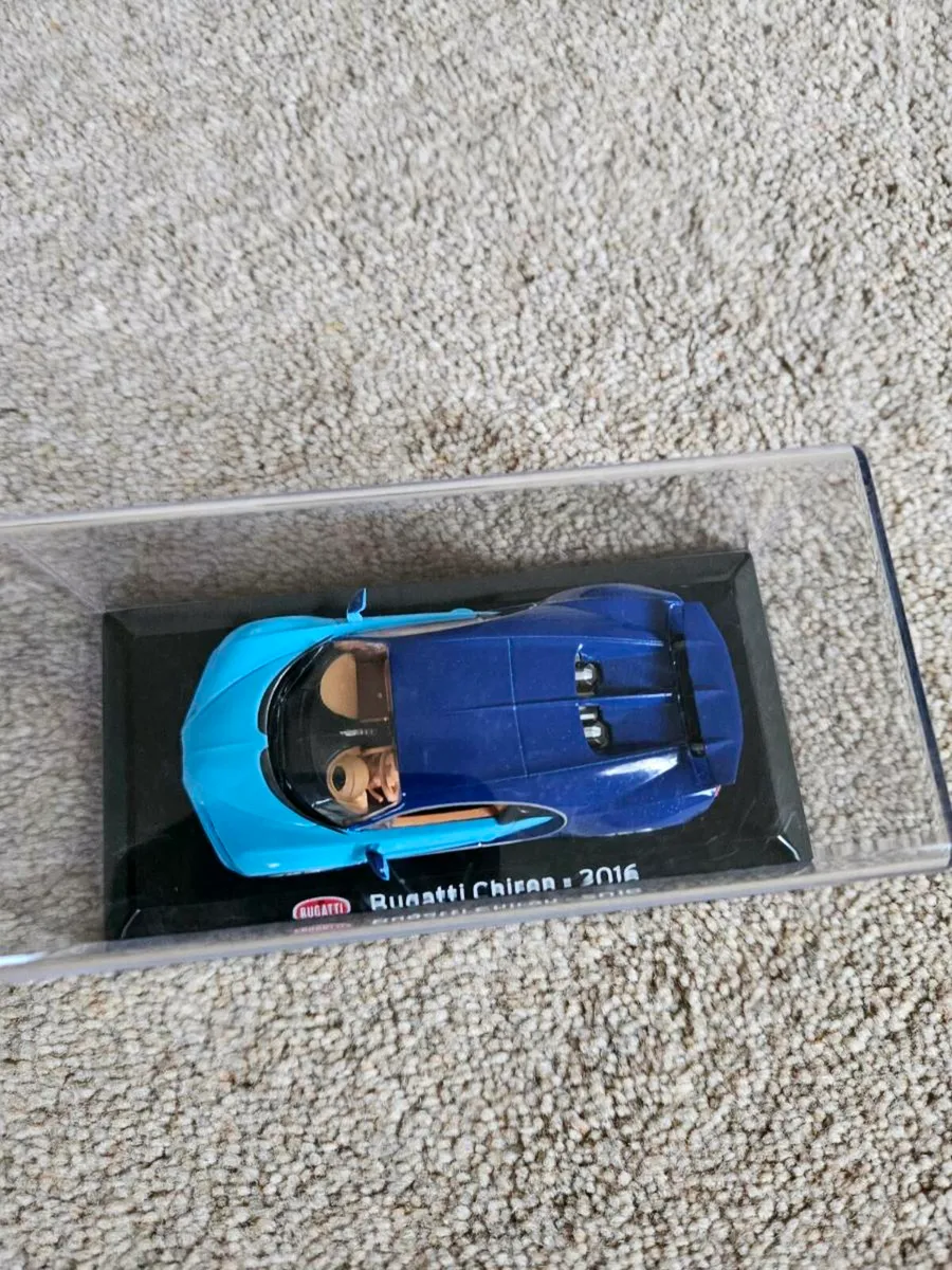 Corgi Atlas Bugatti Chiron - Image 3