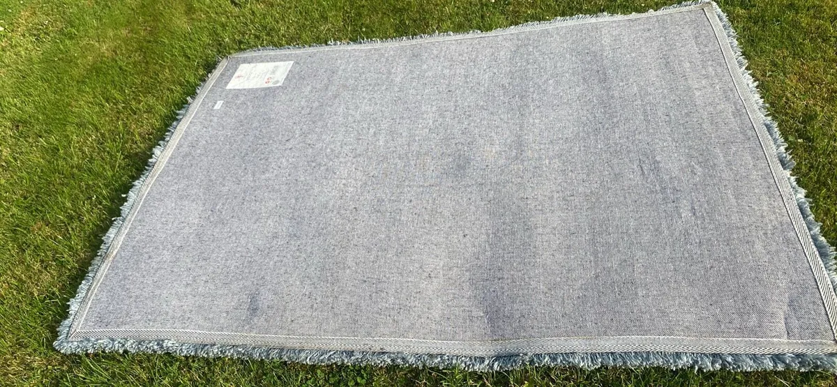 Rug - Image 4