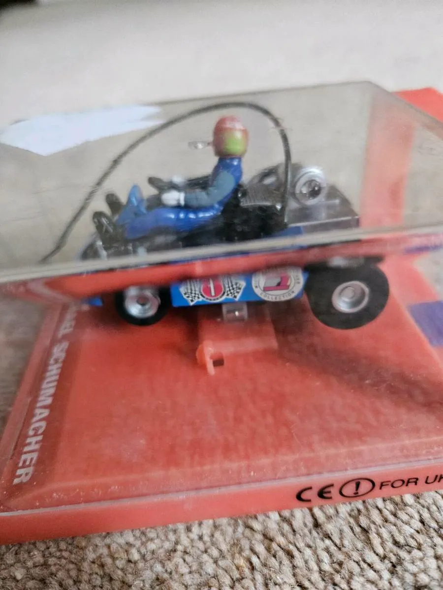 Corgi Micro RC Michael Schumacher Go Cart - Image 4
