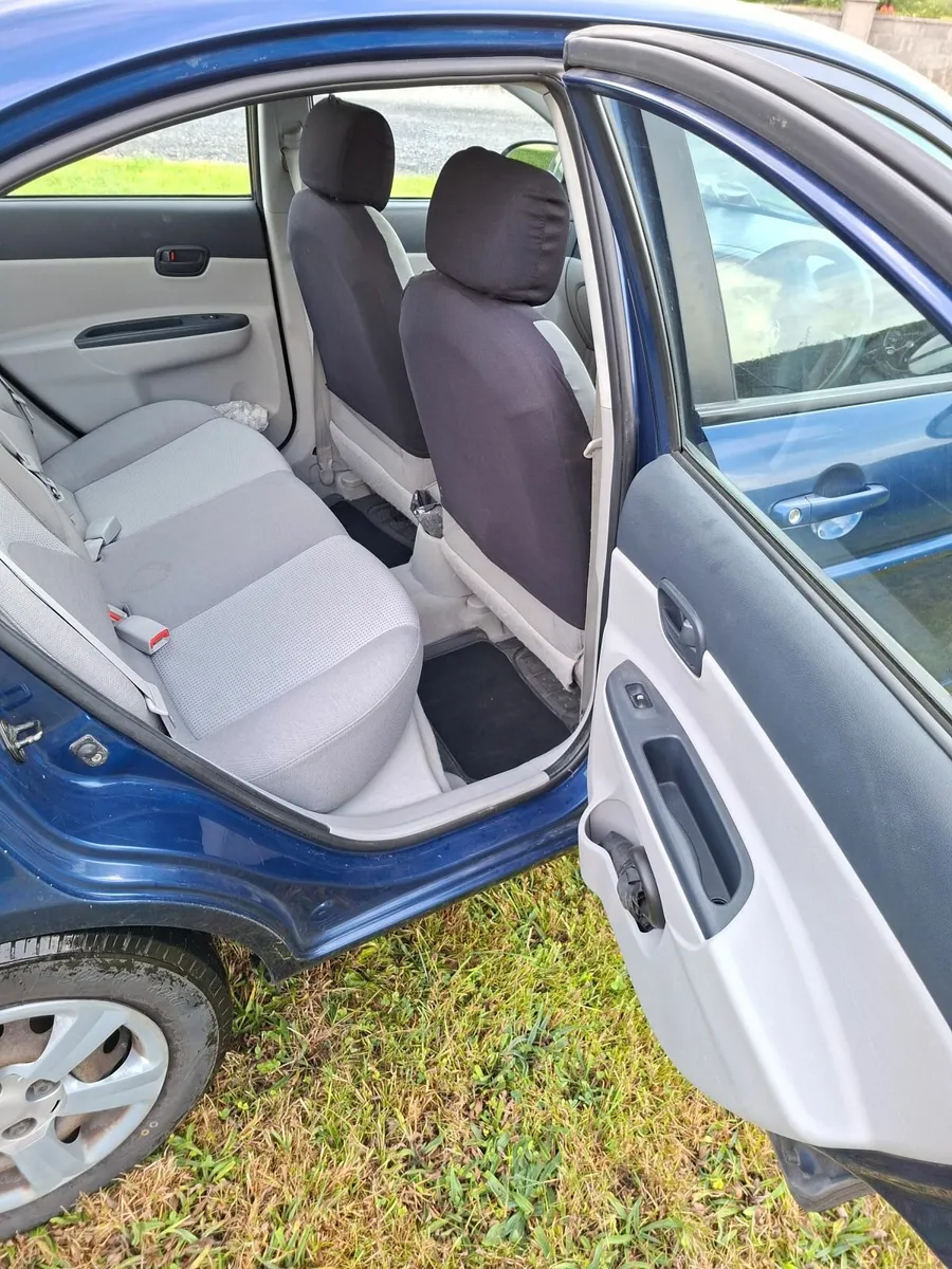 Hyundai Accent 2007 - Image 3