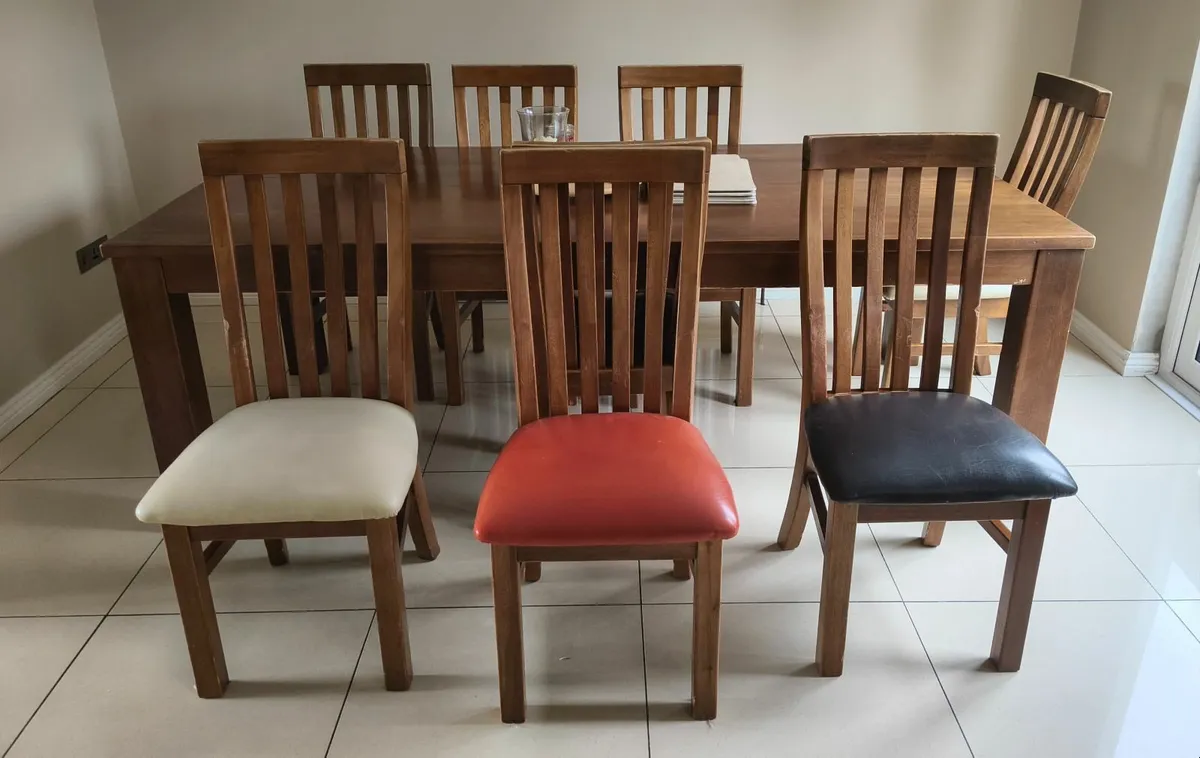 Dining Table and Chairs - Image 3