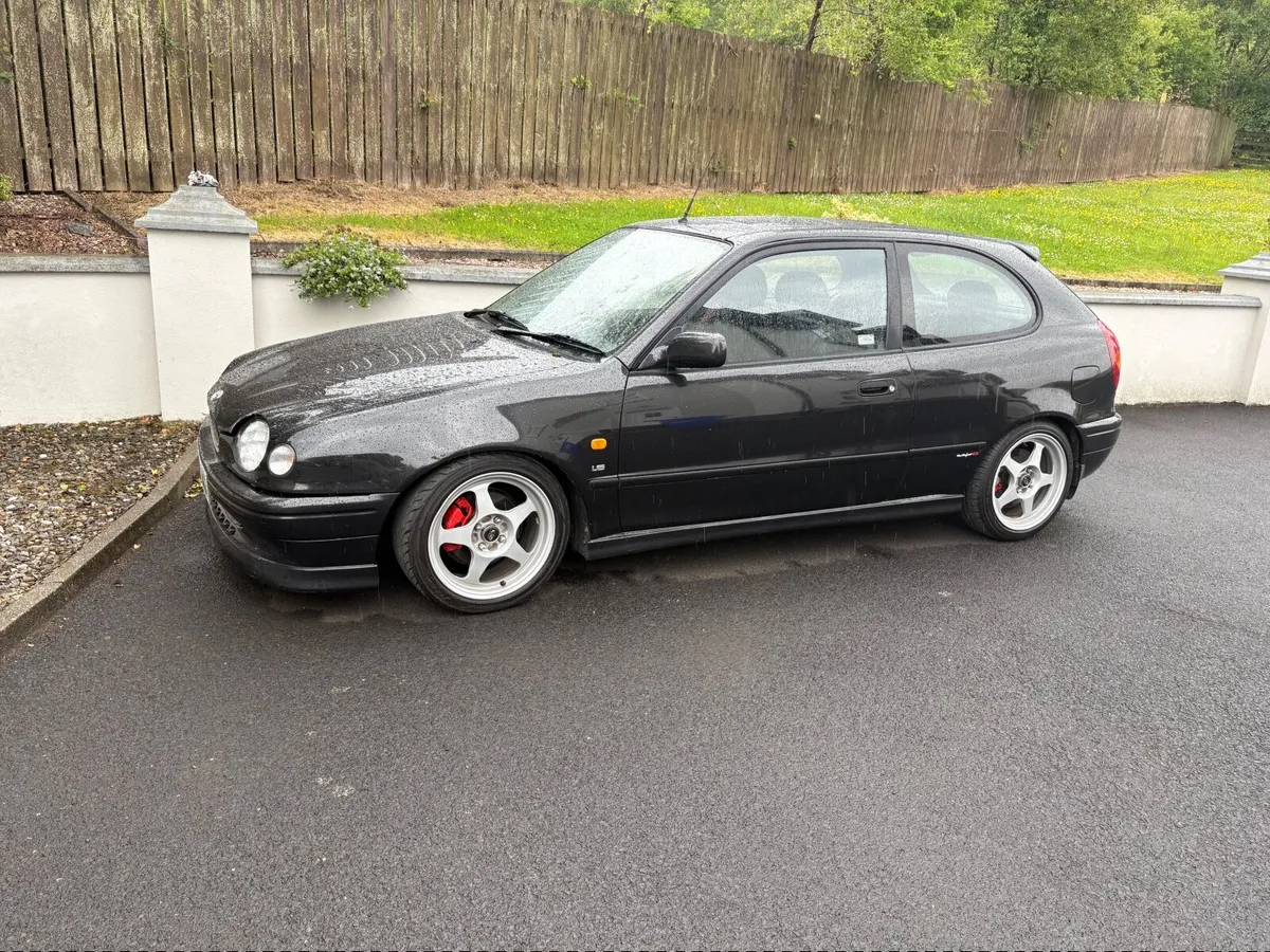 Toyota Corolla 1999 - Image 4