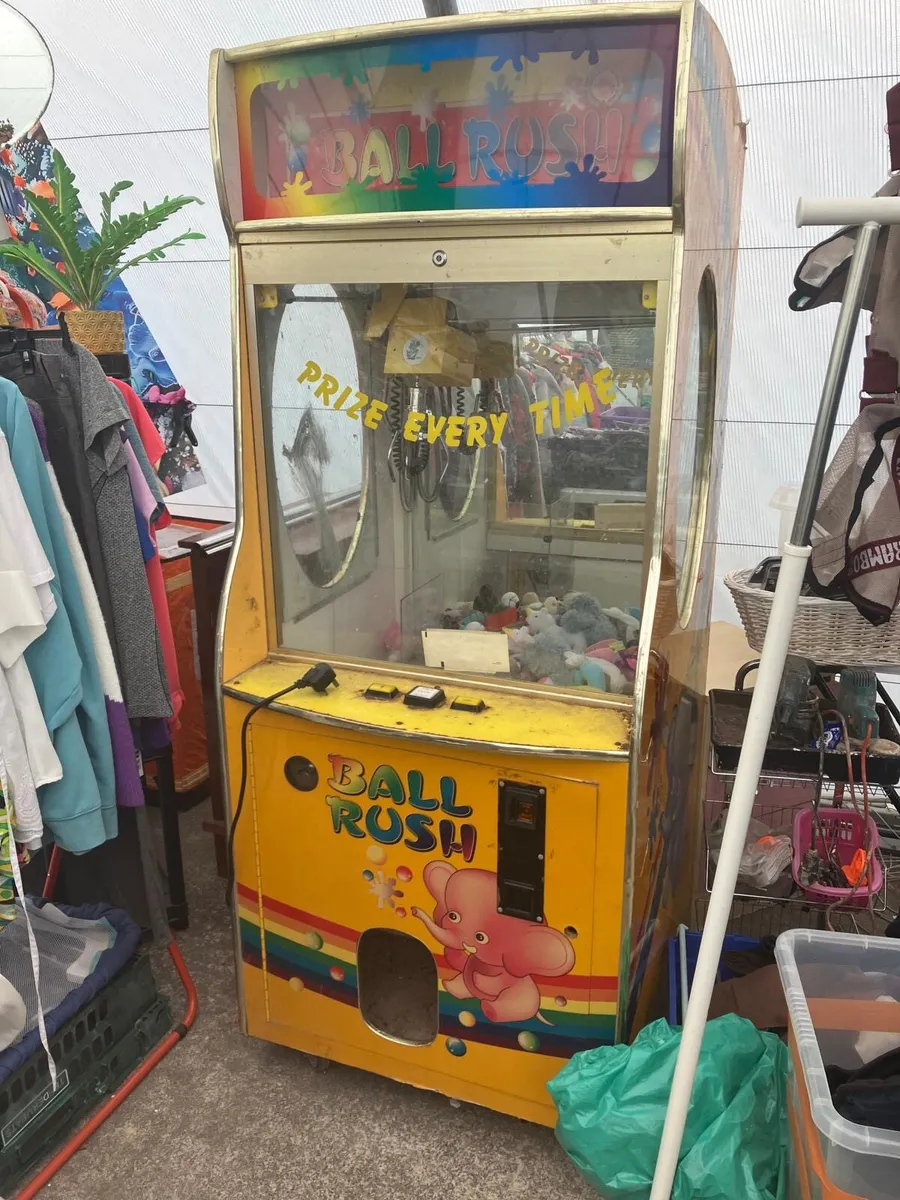 Claw claw machine - Image 1