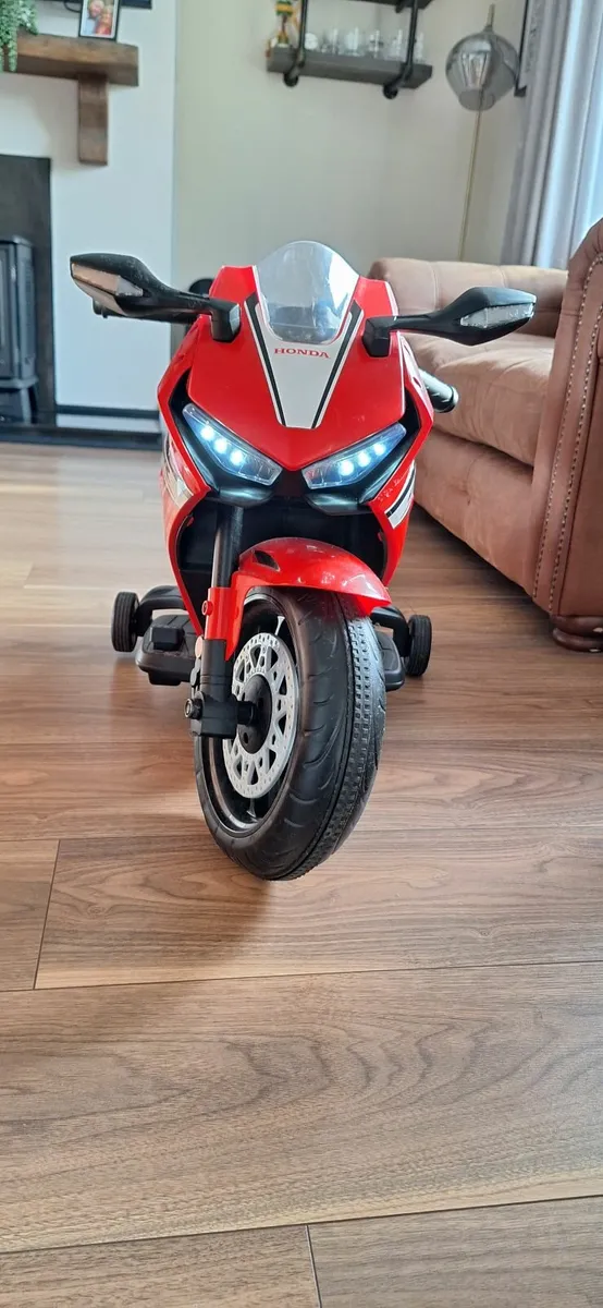 Kids honda cbr - Image 1