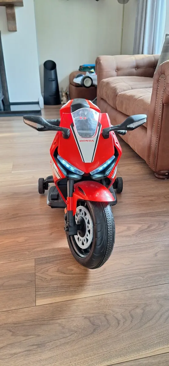 Kids honda cbr - Image 3